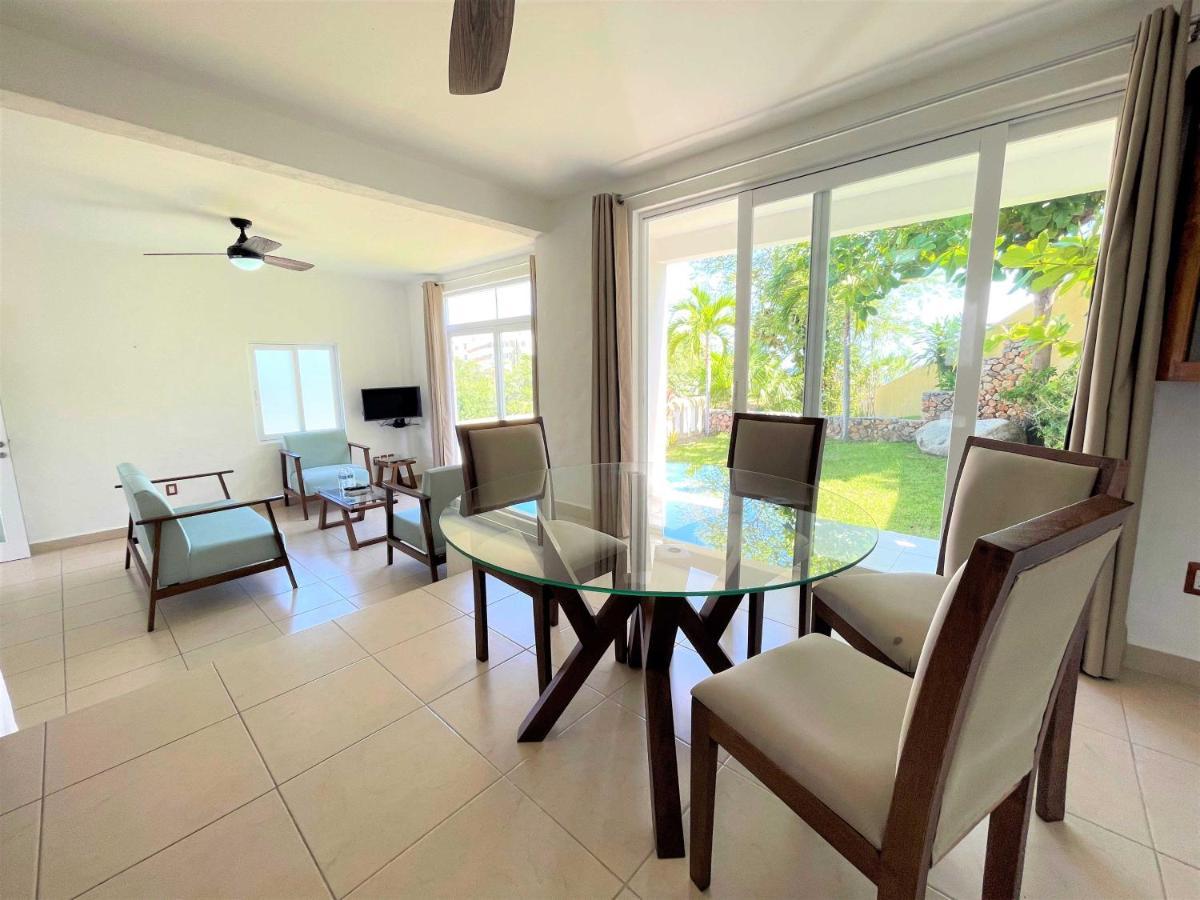 Villas & Resort Luz De Luna Санта Крус Уатулко Екстериор снимка