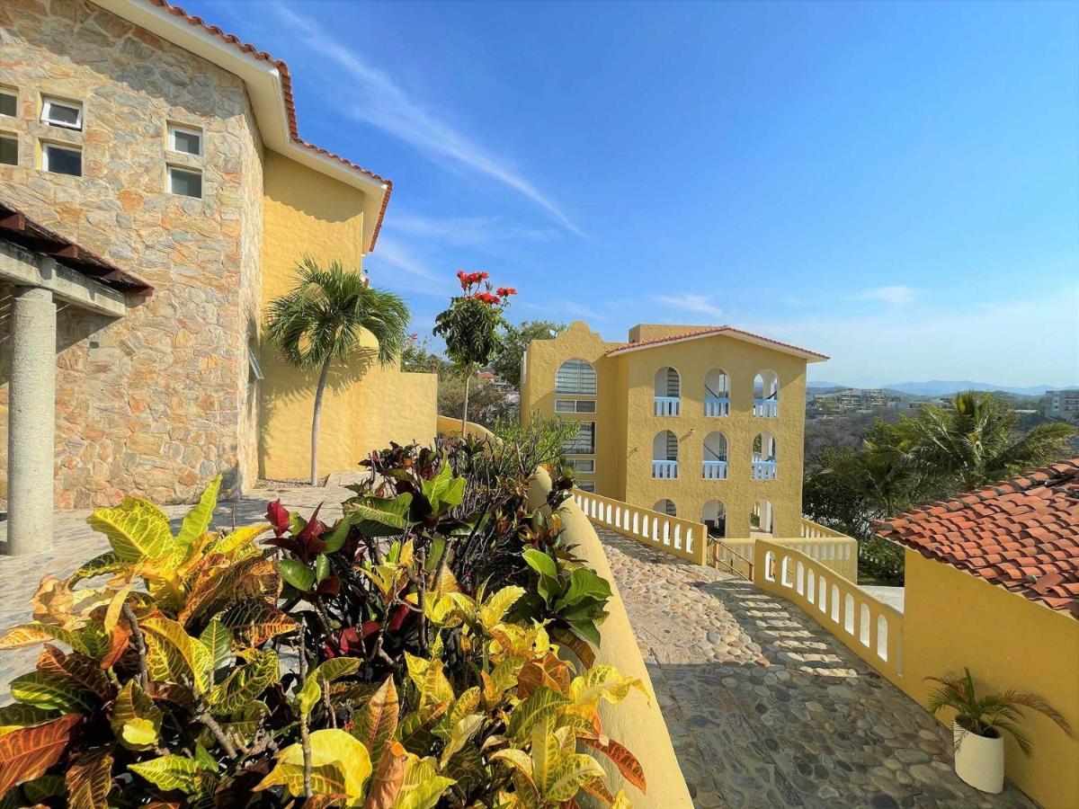 Villas & Resort Luz De Luna Санта Крус Уатулко Екстериор снимка