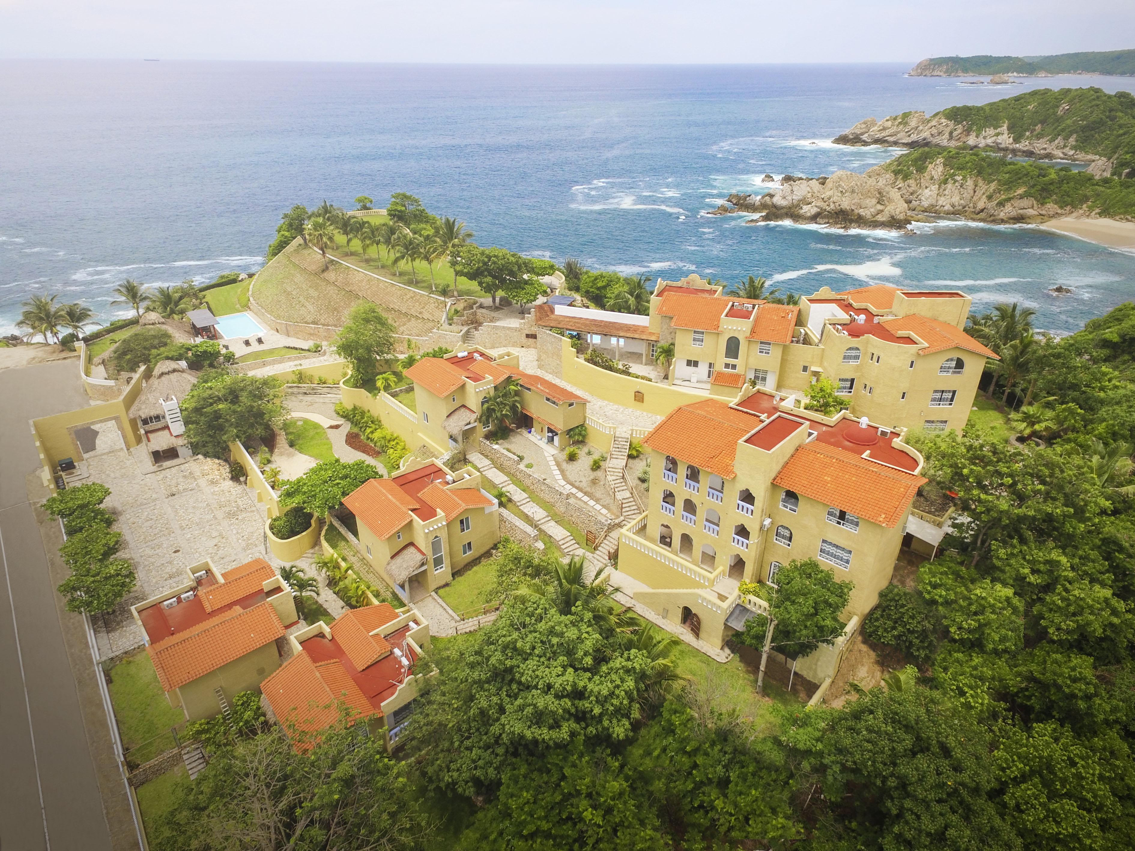 Villas & Resort Luz De Luna Санта Крус Уатулко Екстериор снимка